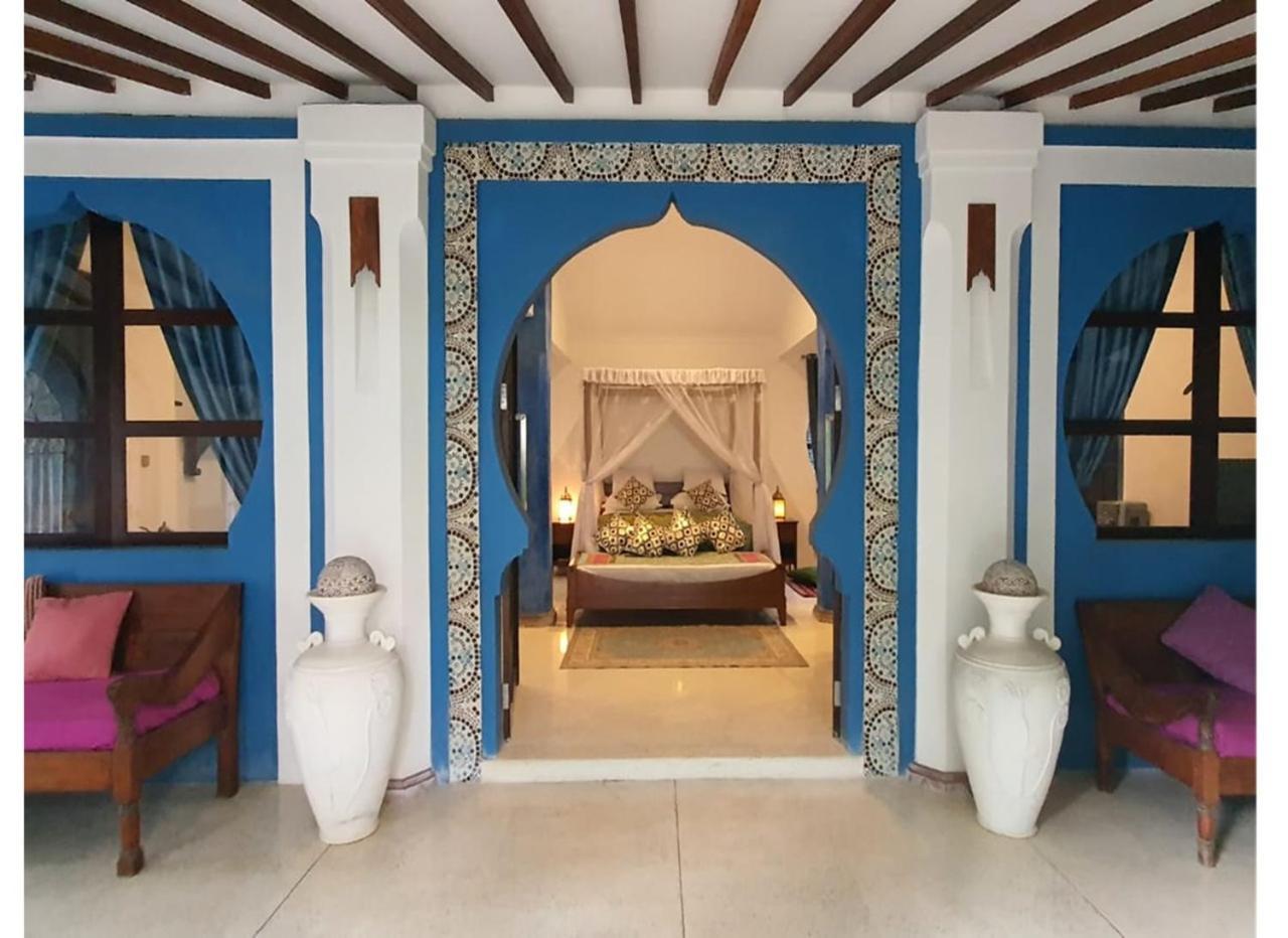 Blue Garden Boutique Hotel Jepara Buitenkant foto