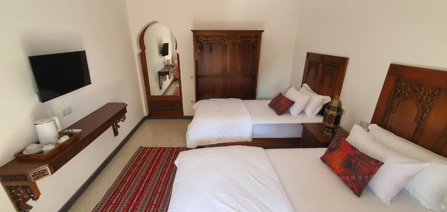 Blue Garden Boutique Hotel Jepara Buitenkant foto
