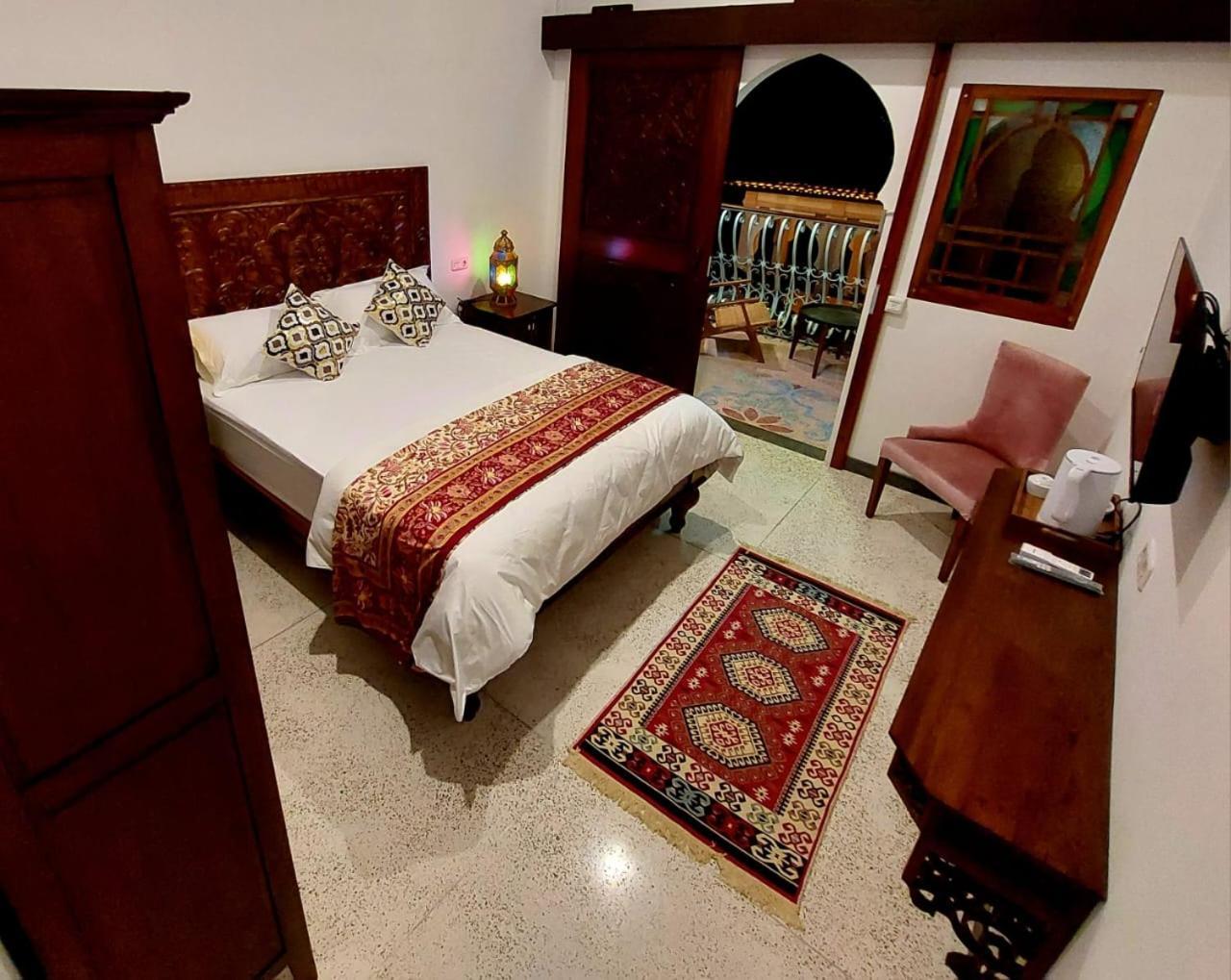 Blue Garden Boutique Hotel Jepara Buitenkant foto